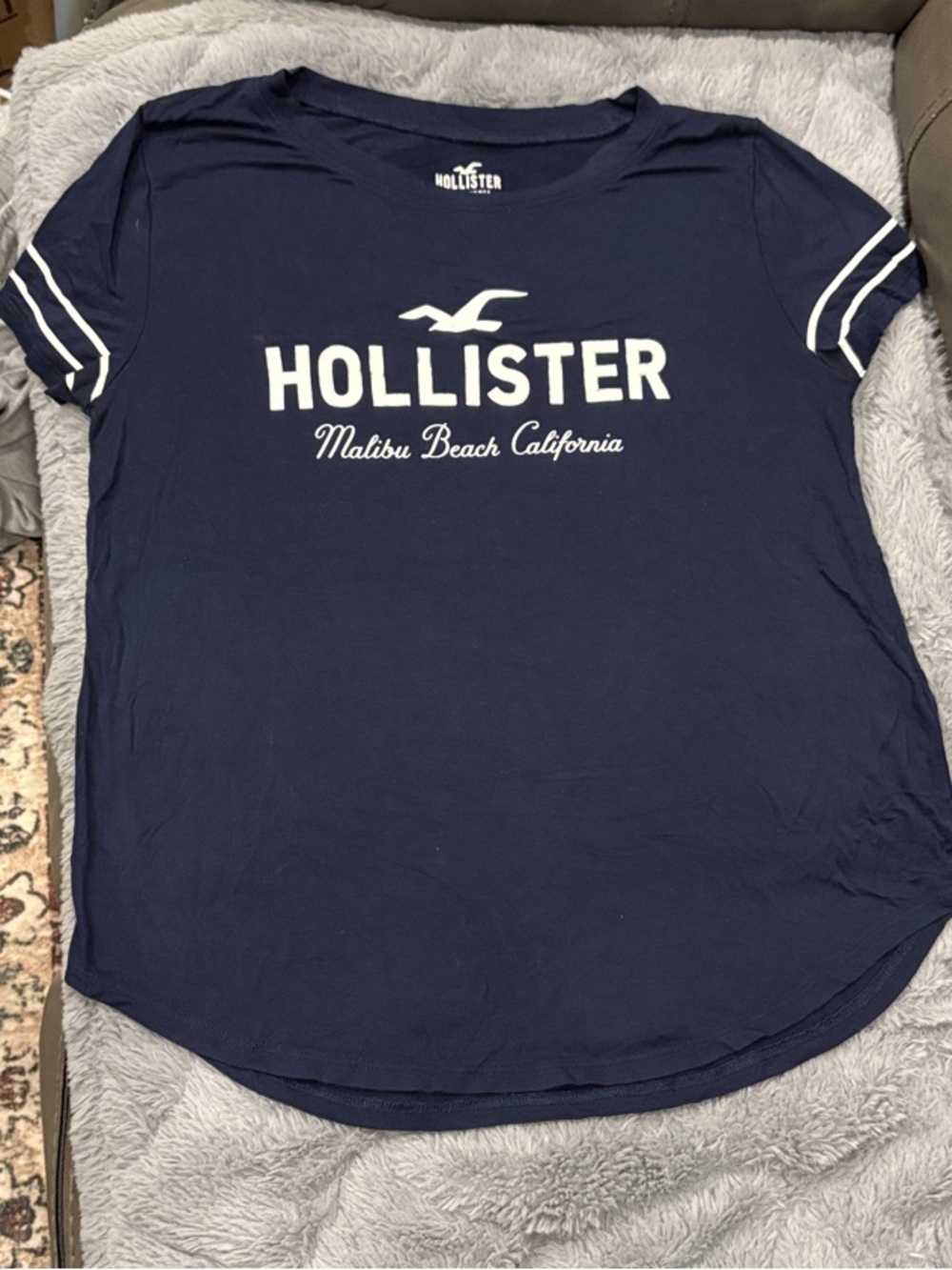Women’s Size XS Hollister Navy Blue Logo Short Sleeve Tee